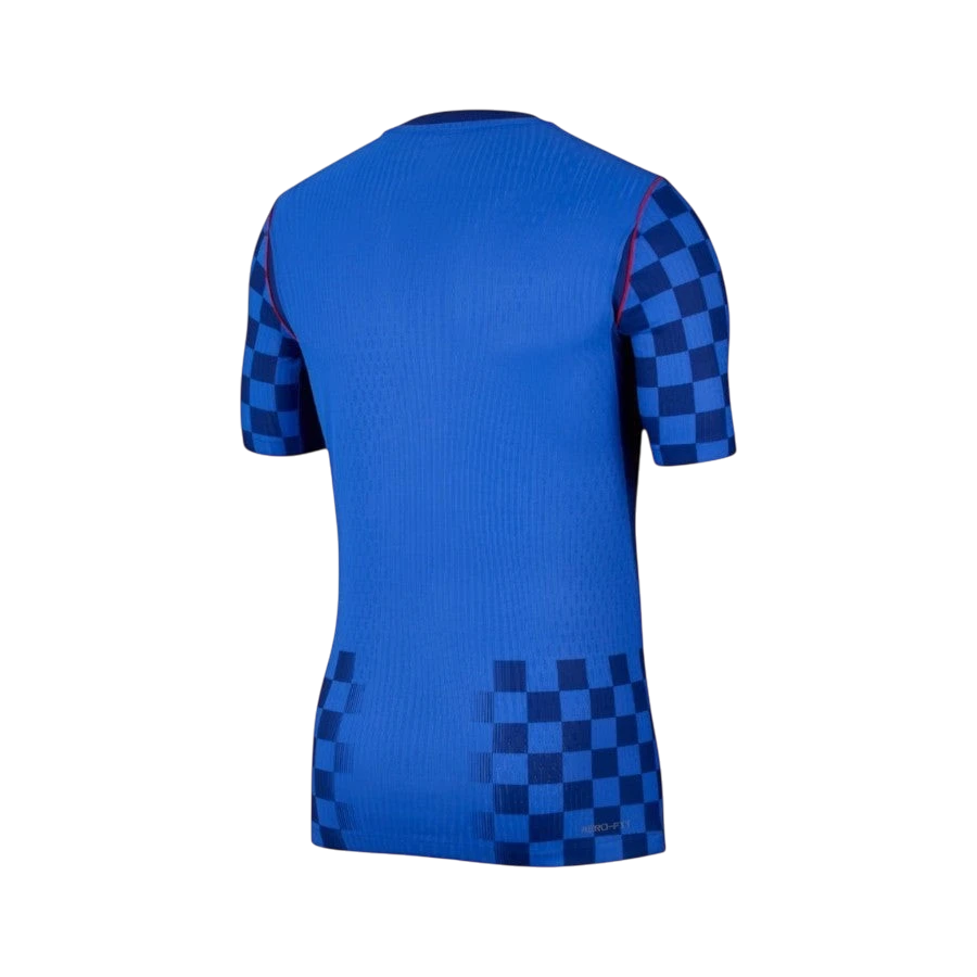 Camiseta azul de Croacia 2ª equipación 2026 de CeFutShop con estampado de cuadros en mangas y bajo.