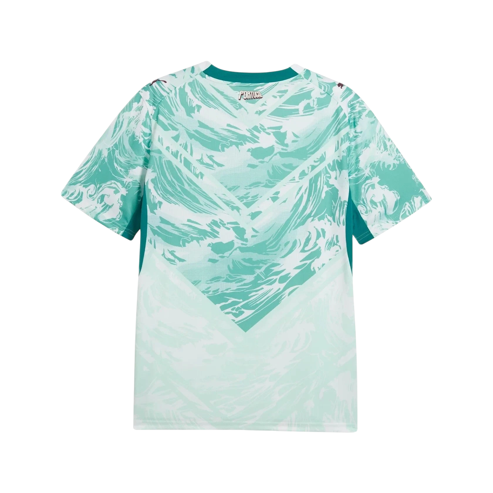 Camiseta de Portugal 2ª equipación 2026 de manga corta en verde menta y blanco con diseño abstracto de olas. Cuello redondo.